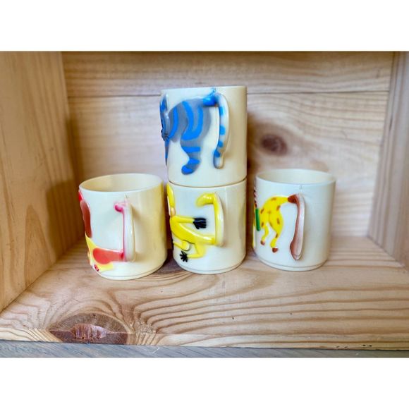 VTG Spenser Gifts Plastic Set of 4 Animal Mugs 3" H x 2.5" W Made in Hong Kong - Picture 4 of 7